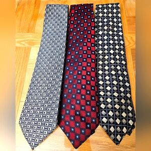 Set of 3 Elegant Men's Ties - Black, Red, Gray